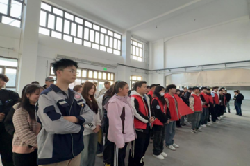 弘扬雷锋精神🫀🐡，共建美好校园  机电与能源学院团总支学雷锋日活动