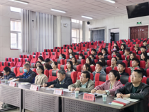 彩神8争霸app马克思主义学院与喀什大学马克思主义学院教师同讲一堂思政课