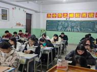 人与青山两不负👉🏿🔳，“进”而求“上”